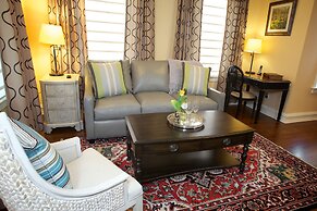 Guesthouse at Norwalk Inn