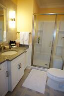 Guesthouse at Norwalk Inn