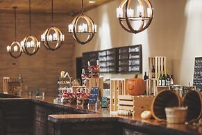 Tailwater Lodge Altmar, Tapestry Collection by Hilton