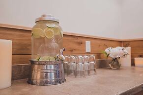 Tailwater Lodge Altmar, Tapestry Collection by Hilton