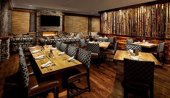 Tailwater Lodge Altmar, Tapestry Collection by Hilton