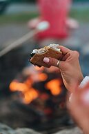 Tailwater Lodge Altmar, Tapestry Collection by Hilton