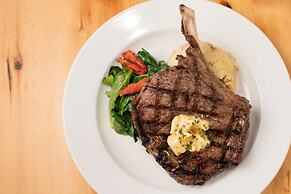 Tailwater Lodge Altmar, Tapestry Collection by Hilton