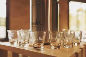 Tailwater Lodge Altmar, Tapestry Collection by Hilton