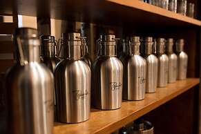 Tailwater Lodge Altmar, Tapestry Collection by Hilton