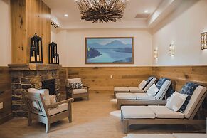 Tailwater Lodge Altmar, Tapestry Collection by Hilton