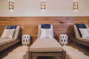 Tailwater Lodge Altmar, Tapestry Collection by Hilton