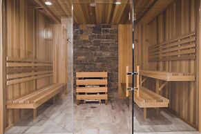 Tailwater Lodge Altmar, Tapestry Collection by Hilton