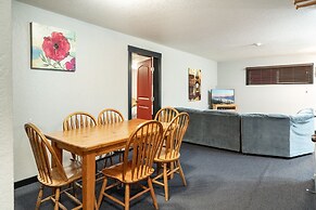 The Bulldog Hotel Silver Star