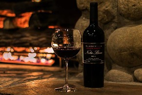 The Bulldog Hotel Silver Star