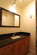 Cherry Tree Inn Victoria