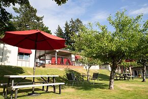 Cherry Tree Inn Victoria