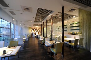 Chat Hot Spring Resort