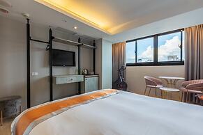 Ren Mei Fashion Hotel