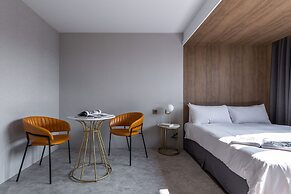 Ren Mei Fashion Hotel