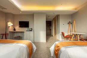 Ren Mei Fashion Hotel