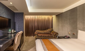 Ren Mei Fashion Hotel