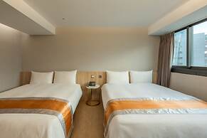 Ren Mei Fashion Hotel