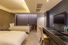 Ren Mei Fashion Hotel