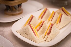 Ren Mei Fashion Hotel