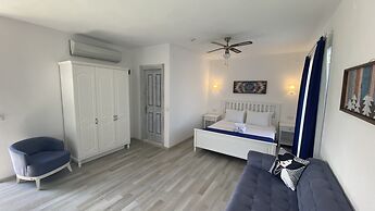 Yasemin Alacati - Adult Only