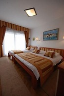 Hotel Trogirski Dvori