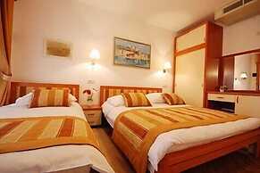 Hotel Trogirski Dvori
