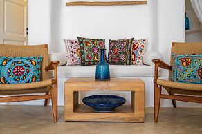 Iconic Santorini by Sandglass