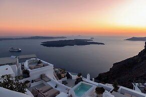 Iconic Santorini by Sandglass
