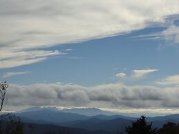 4 Seasons at Beech Mountain