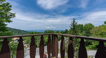 4 Seasons at Beech Mountain