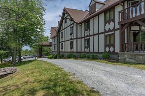 4 Seasons at Beech Mountain