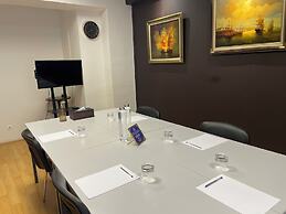 Hôtel Locomo - Gare de Lyon Bastille