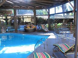 Pousada George's Village