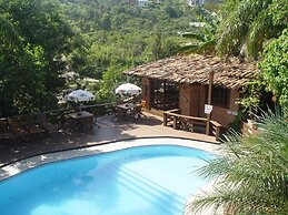 Pousada George's Village