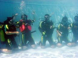 Pousada George's Village