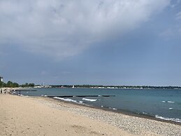 Days Inn by Wyndham Sarnia Harbourfront