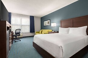 Days Inn by Wyndham Sarnia Harbourfront