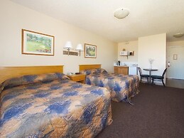 Best Maple Inn