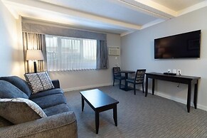BCMInns Fort McMurray