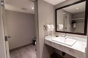 BCMInns Fort McMurray