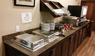 BCMInns Lac La Biche