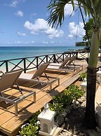 Tropical Sunset Beach Apartment Hotel