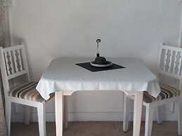 Tropical Sunset Beach Apartment Hotel