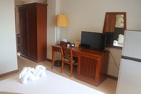 Inn House Hotel