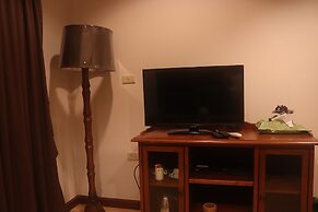 Inn House Hotel