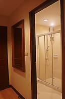 Inn House Hotel