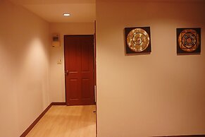Inn House Hotel