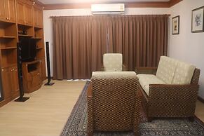 Inn House Hotel