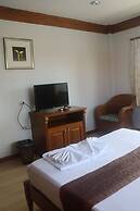Inn House Hotel
